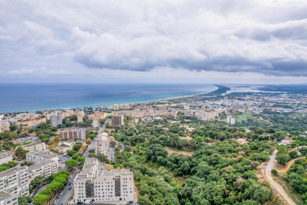 Appartement Cosy Et Spacieux Avec Jardin Et Parking Bastia  Exterior foto